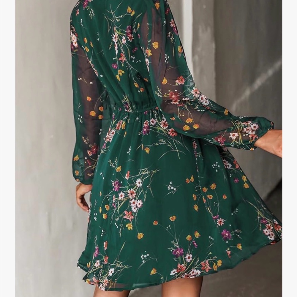Cupshe Floral Long Sleeve Dress in Green - Picture 2 of 9
